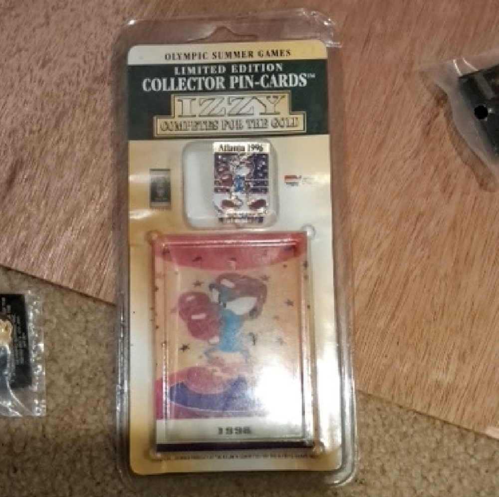 Collector Pin-Cards - Limited Edition